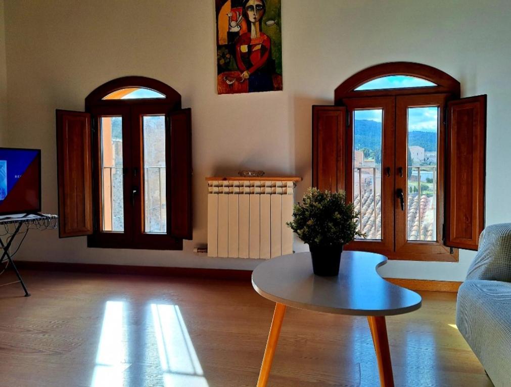 Apartament Santa Anna Apartment Montblanc Exterior photo